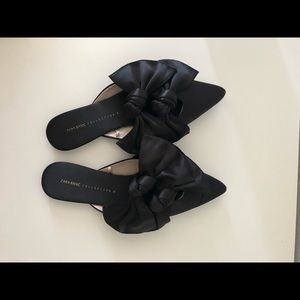 Zara slides with bows